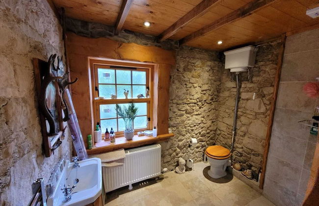 Traditional 2-bed Cottage in Dalry - Foto 12