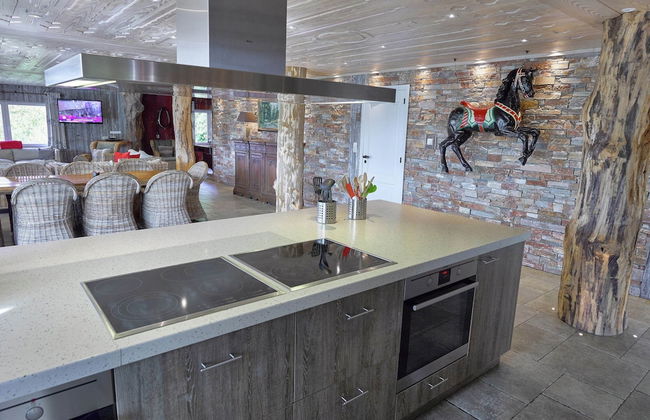 Comfortable Chalet With Indoor Pool, Hammam and Sauna Near Stoumont - Foto 12