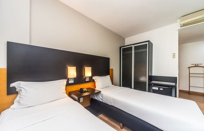 Paraiso Suites by Charlie - Photo 21