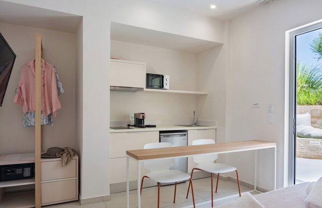 Rainbow Apartments - Photo 39