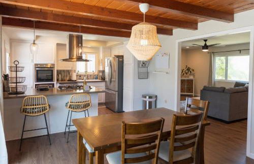 4Bd, putt putt, turf, grill, fire pit & more! - Photo 24