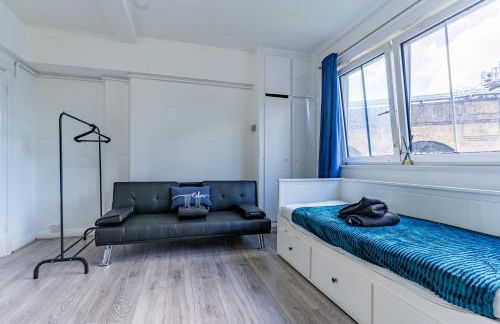 Bright 1 Bed Flat near London Bridge - Photo 6