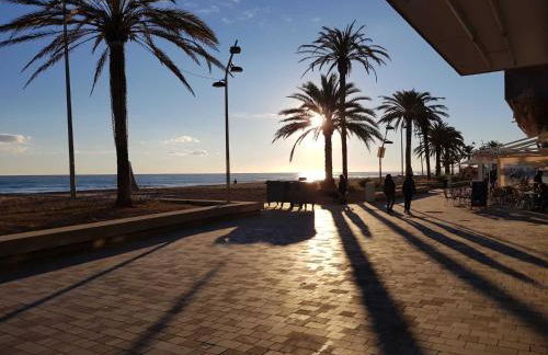 Budha's apARTment, relax & confort centro Calafell - Photo 37