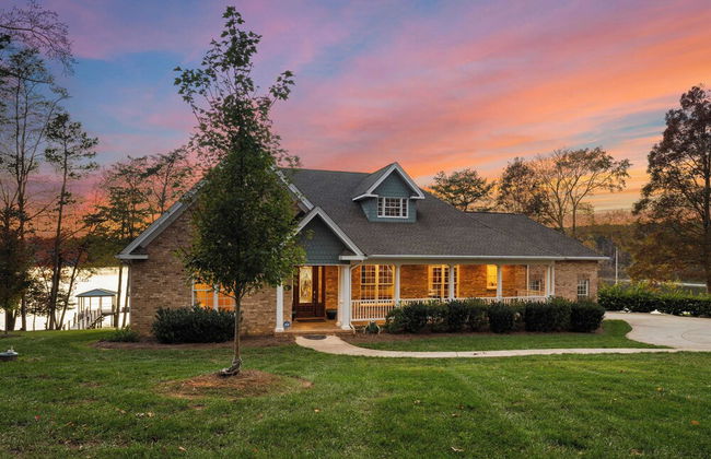 Sunset Pointe by Avantstay Waterfront, Beach, Fire Pit Sleeps 14 5bdr 4BA - Foto 47