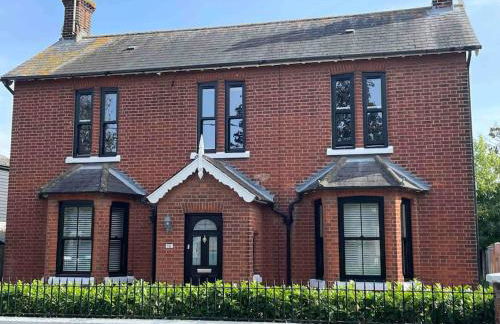 Beautiful family home with hot tub - Foto 7