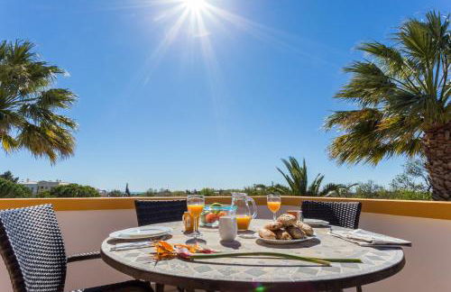 CoolHouses Algarve Luz, 2 Bed semi detached villa, Jardim das Palmeiras condominium, Villa A - Foto 5
