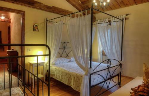 Scenic holiday home in Modigliana with fenced garden - Foto 52