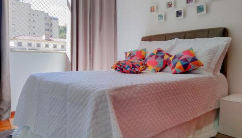 Ensolarado ao lado do shopping com garagem e Wifi - Foto 1