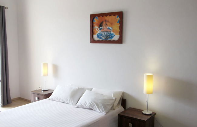 Rezz Aparthotel - Photo 4