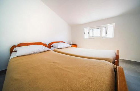 4 Bedroom Lovely Home In Pupnat - Foto 16