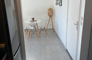 Charmant T2 climatisé a 5 min de là gare st-charles - vieux port - Foto 12