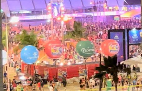 DN Apartamento VISTA MAR ,a 50 metros do aterro Praia Iracema - Foto 23