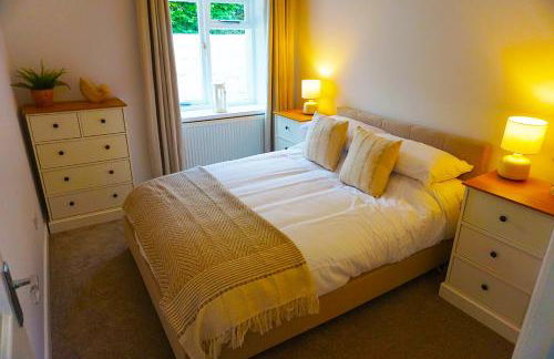 Staycation at Pine Cottage, a newly refurbished holiday cottage - Photo 2