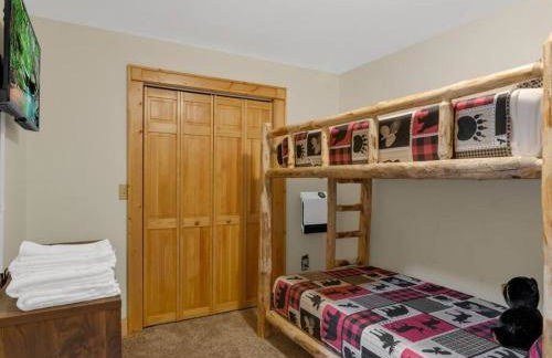 Soco Serene Cabin in the Heart of Maggie Valley - Foto 28