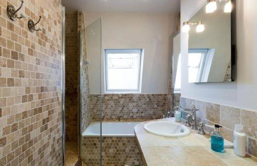 CHABLIS 27 avenue de la Bourdonnais 75007 - Foto 22