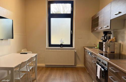 Duisburg - 2 Schlafzimmer Monteurwohnung - Vollausgestattete Küche - WIFI - Foto 28