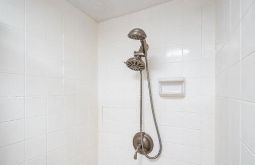 Oceanfront Condo with Haleakala Sunrise Views - Foto 26