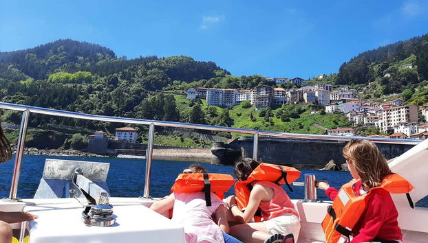 Passeio de barco a San Juan de Gaztelugatxe - Foto 2