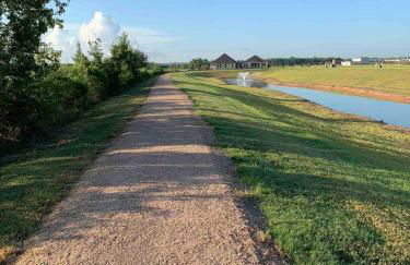 Sleeps 8 comfortably! Super location! - Foto 28