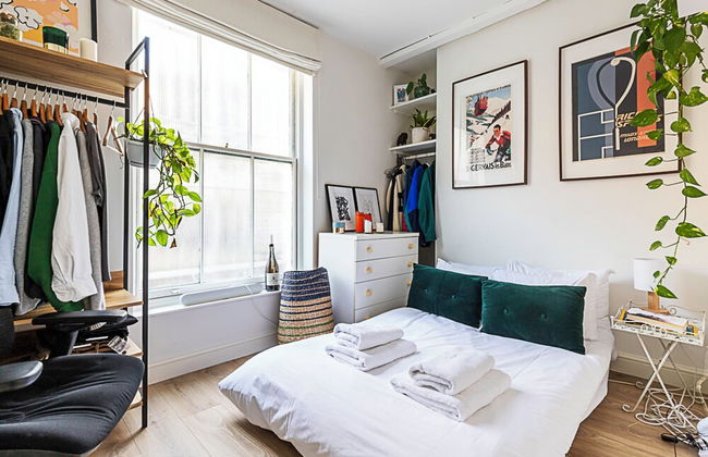 Colourful and Cosy Home in De Beauvoir Town - Foto 6