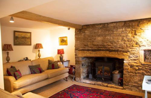Top Cottage, Oddington - Photo 3