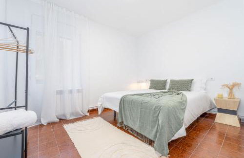 Milenial Immo Llotja Apartamento a 100 mts de la playa de Roses - Foto 13