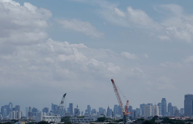 Fully Furnished 1BR Apartment at Vittoria Residence - Photo 13