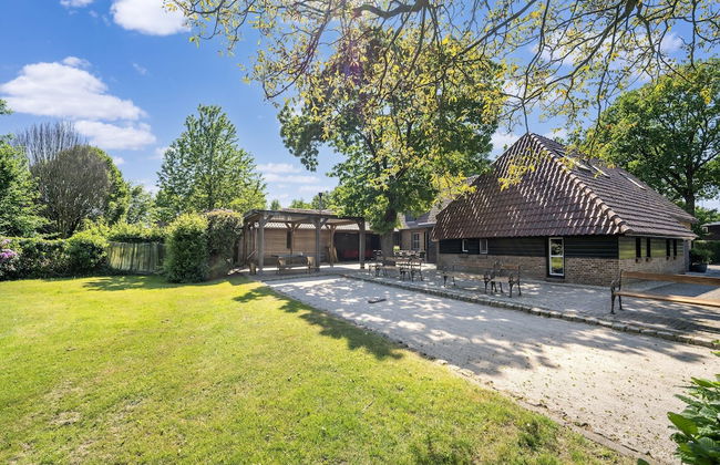 Atmospheric Country House in Asten on a Golf Course - Photo 64