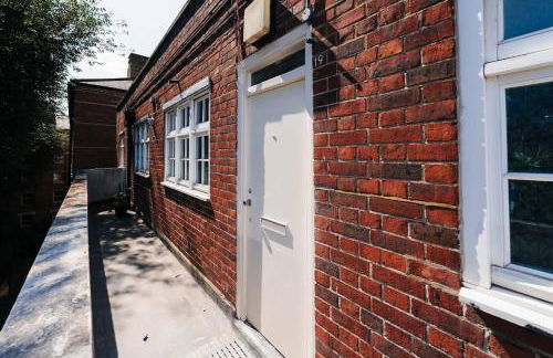 London's Great Escape 2 Bed Flat - Foto 40