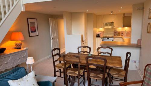 Unique garden flat in converted chapel - Hungerford - Foto 3