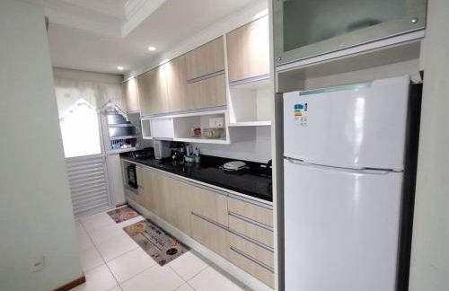 Apartamento 2 quartos na praia - Foto 2