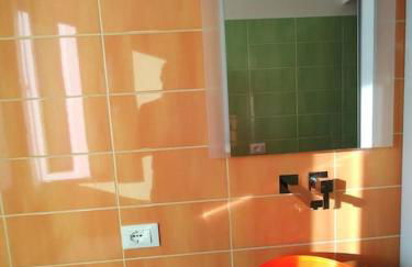 Bilocale luminoso e accogliente zona Marche - Photo 28