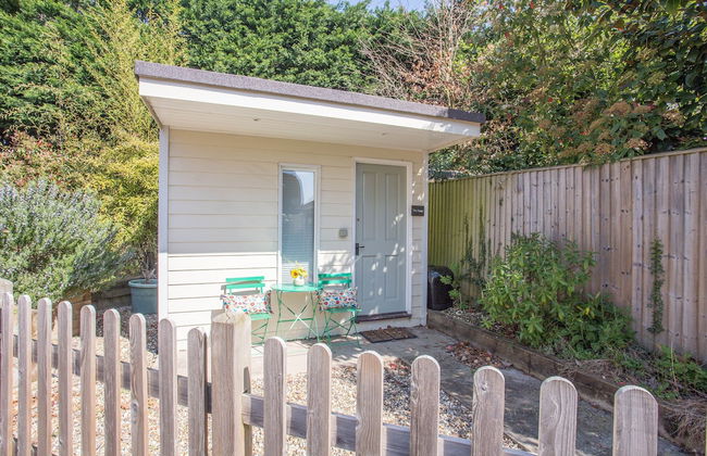 Snug with Views of the Chilterns - Foto 24