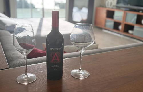 Luxury Building with Ocean Views in Downtown - Foto 13