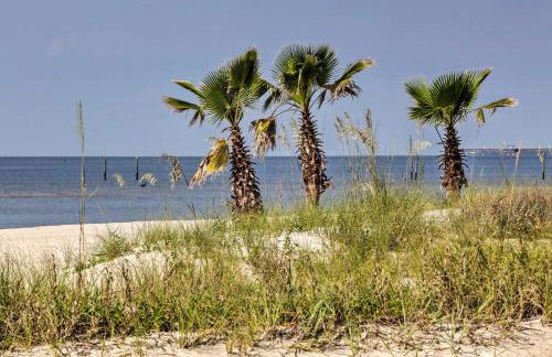 The Palm Bay St Louis Home - Walk to Beach! - Foto 27