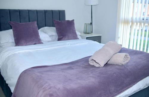 Modern house in City Centre with private parking and gated property - Foto 52