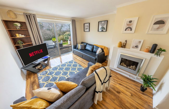 Pierocks Carver Entire House, Free Parking and Wi-fi in High Wycombe - Photo 29