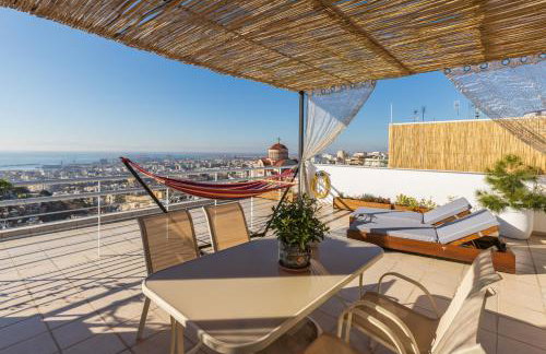 City's Balcony, Iconic Friends Inspired Home, Most Epic View by #BiNoBi! - Foto 17