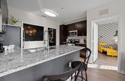 Stylish 2BR Corporate Stay Pool Balcony #2 - Foto 31