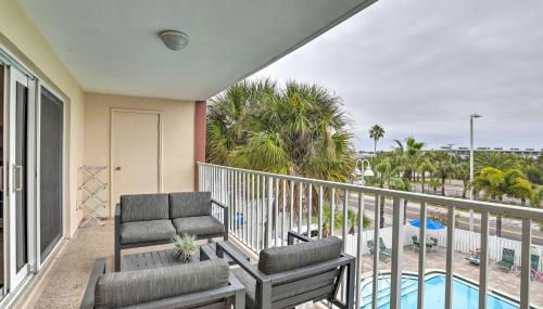Pool Access! Indian Shores Beachfront Condo - Foto 1