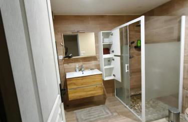 Appartement charmant à Charnay-lès-Mâcon avec jardin - Foto 23