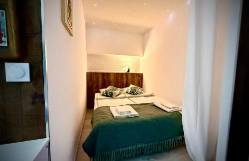 Beach Studio in Golfe-Juan near Cannes and Antibes - Foto 14