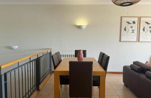 Lovely 3 Bedroom Villa with Pool in Great Location - Foto 25