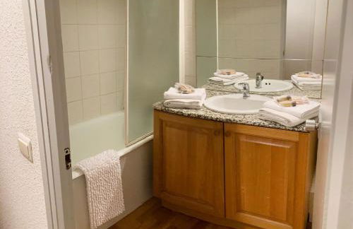 Studio 2 personnes avec Terrasse Literie-Serviettes-Ménage Fin de Séjour INCLUS - Foto 5