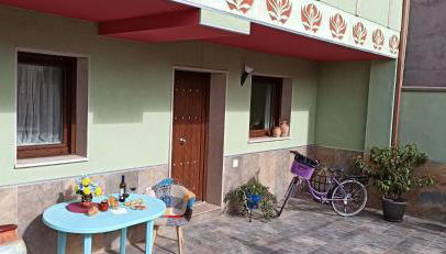 Apartamentos turísticos las 3 Golondrinas - Foto 1