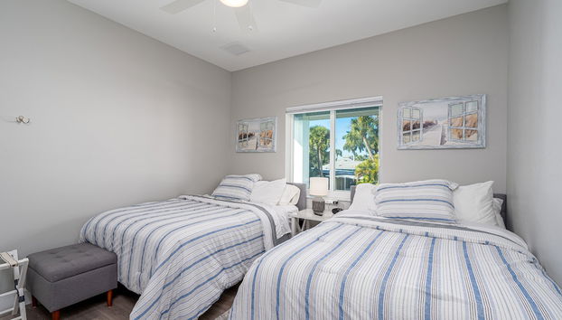 Beautiful New Build Private Pool Home On The North End Of Fort Myers Beach! 3 Bedroom Home by RedAwning - Foto 2, Habitación