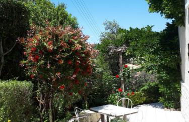 APPARTEMENTS DANS VILLA EN REZ DE JARDIN - Foto 22