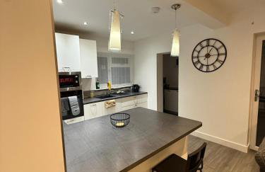 5 bedroom house in petts wood - Foto 9