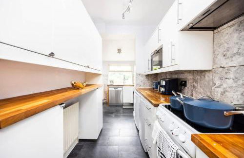 4 Bed , Monthly & Weekly Offers , Ideal For Contractors , Relocation & Leisure Stays - Photo 21