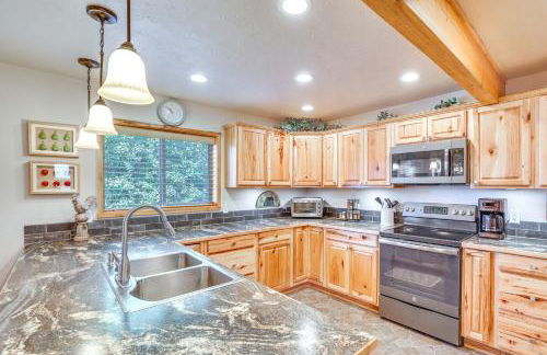 Remote Elk City Escape with Decks and Mtn Views! - Foto 16